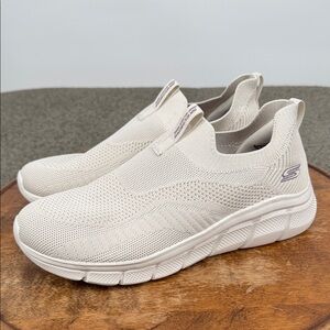 Skechers Bobs Sport Shoes Wm 9 B Flex Off White Comfort Slip On Sneakers